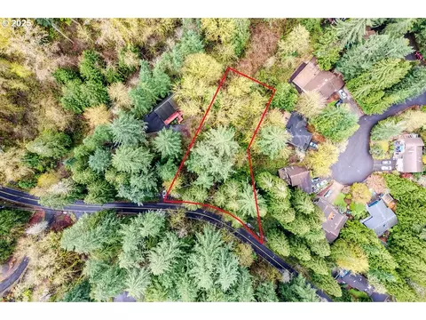 6933 SE Barbara Welch Rd, Portland, OR 97236