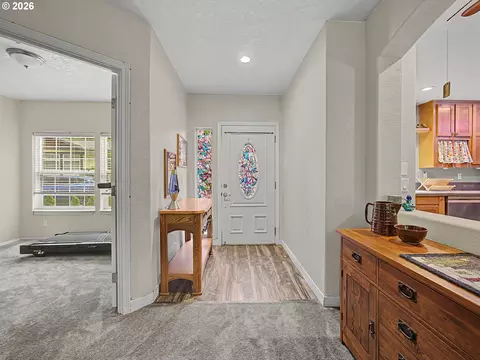 24683 E Cedar Hill Pl, Welches, OR 97067 photo 6