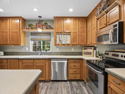 24683 E Cedar Hill Pl, Welches, OR 97067 photo 16