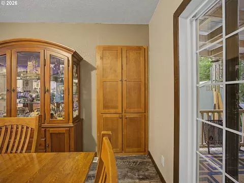 24683 E Cedar Hill Pl, Welches, OR 97067 photo 10