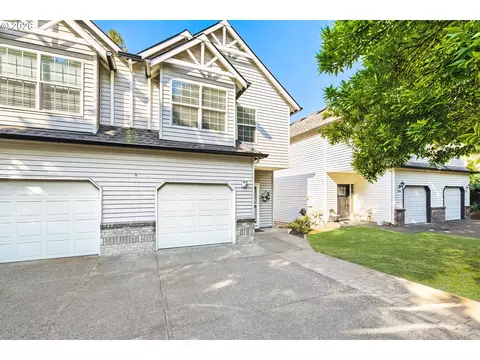 7390 NE Shaleen St, Hillsboro, OR 97124
