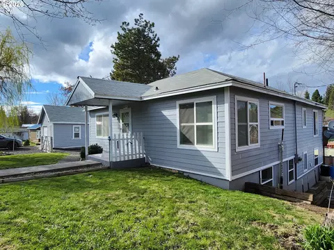 Exterior - 80199 Emigrant St, Wamic, OR 97063 photo 2 of 2