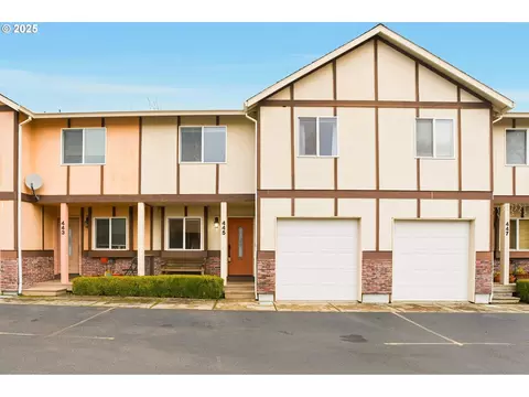 445 Harris Ln, Oregon City, OR 97045