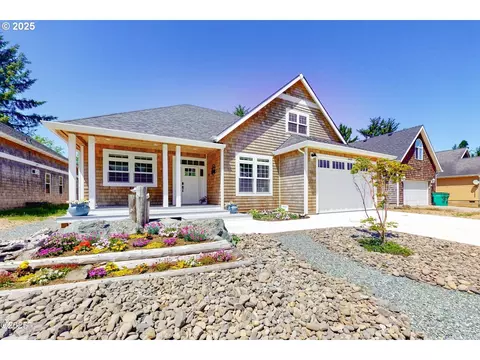 26656 Kittiwake Dr, Rockaway Beach, OR 97136