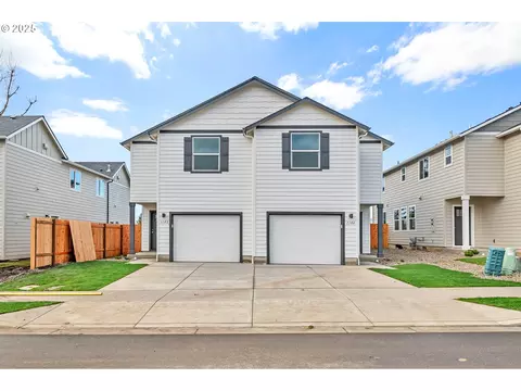 11801182 S 43rd Pl, Springfield, OR 97478