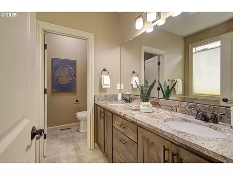 Bath - 553 SE 23rd Ter, Gresham, OR 97080 photo 1 of 5