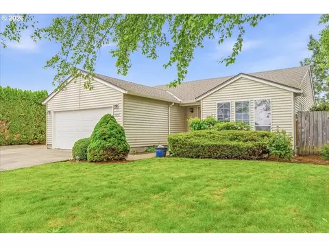 34306 Heron Meadows Dr, Scappoose, OR 97056