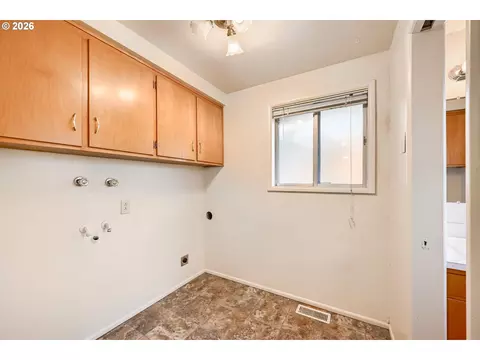 Other - 2562 Dover Dr, Eugene, OR 97404 photo 7 of 8