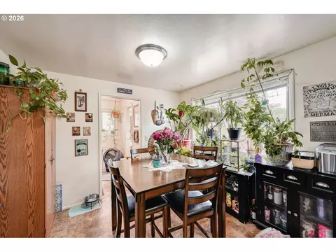 Dining - 2562 Dover Dr, Eugene, OR 97404 photo 1 of 1