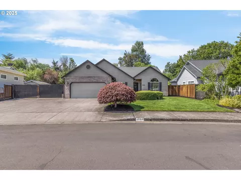 4084 Hampshire Ln, Eugene, OR 97404