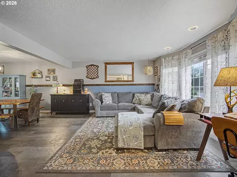 3008 SE Laura Ave, Gresham, OR 97080 photo 7