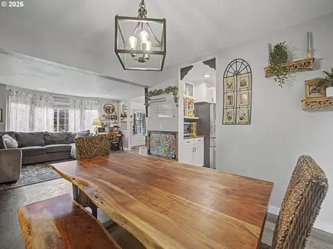 3008 SE Laura Ave, Gresham, OR 97080 photo 11