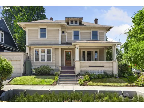 1904 SE Alder St, Portland, OR 97214