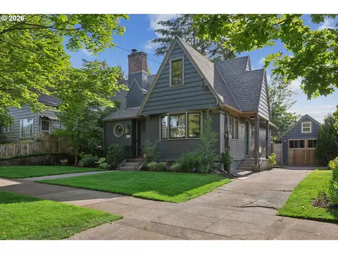 4629 NE 35th Pl, Portland, OR 97211