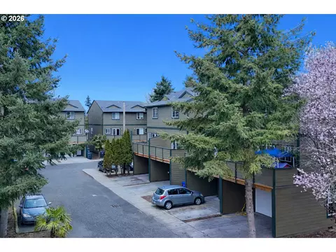 8423 SE Brooklyn St, Portland, OR 97266
