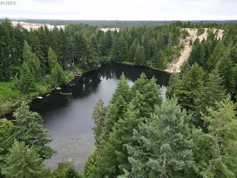 Collard Loop, Florence, OR 97439 photo 9