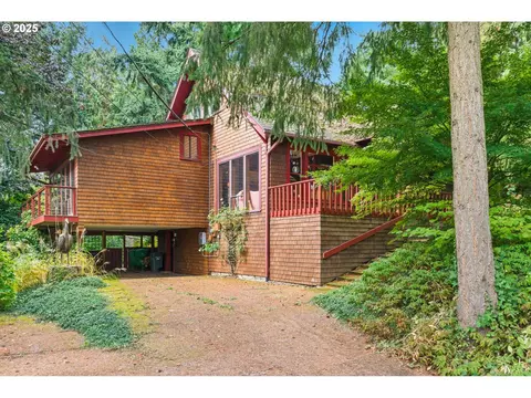 8023 SW 31st Ave, Portland, OR 97219