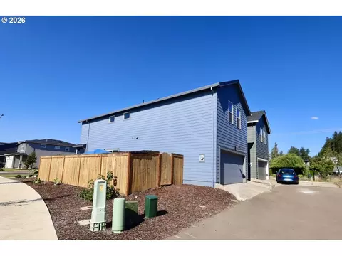 Other - 2289 30th Pl, Springfield, OR 97477 photo 3 of 4