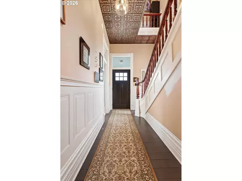 Entry Way - 65254 Pine Tree Rd, Enterprise, OR 97828 photo 1 of 3