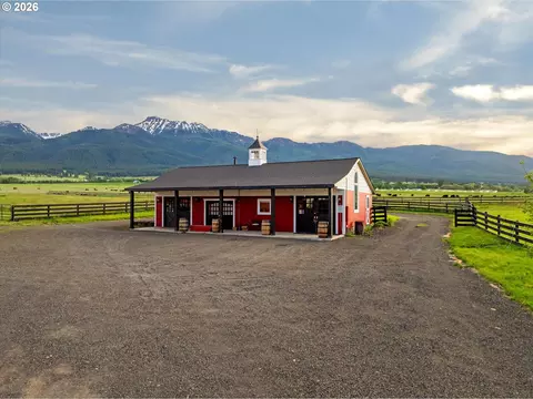 Exterior - 65254 Pine Tree Rd, Enterprise, OR 97828 photo 6 of 6