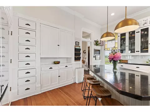 Kitchen - 65254 Pine Tree Rd, Enterprise, OR 97828 photo 4 of 5