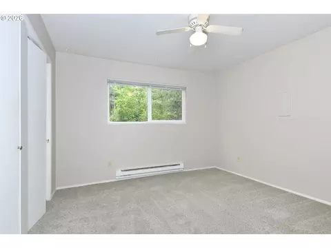 Bedroom - 3110 NE 7th Ct, Gresham, OR 97030 photo 1 of 5