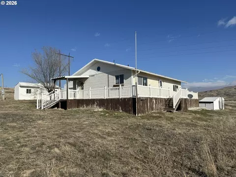 35202 Manning Creek Rd, Durkee, OR 97905