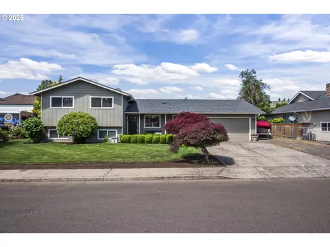 1295 N Grant, Canby, OR 97013