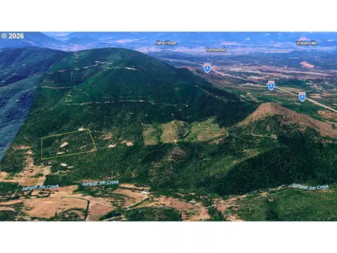 Jump Creek Rd, Grants Pass, OR 97526