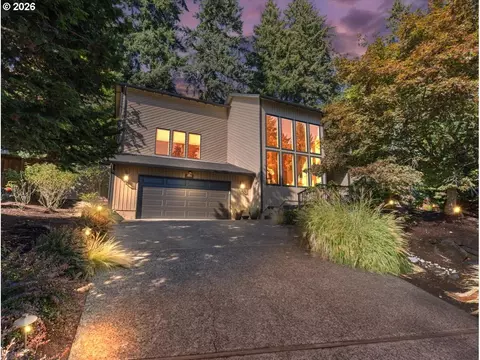 9532 SE 14th St, Vancouver, WA 98664