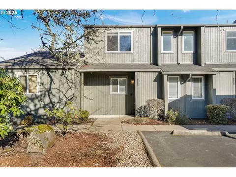 2828 Newton Pl, Philomath, OR 97370