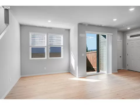 955 Legacy St, Eugene, OR 97402 photo 8
