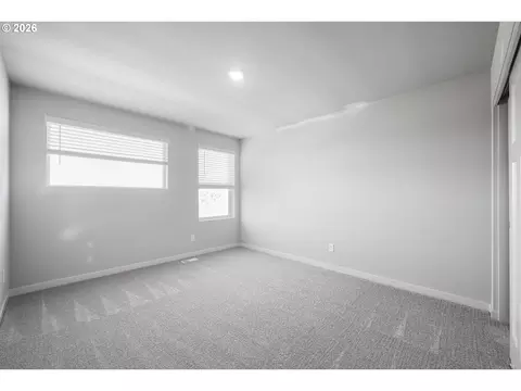 955 Legacy St, Eugene, OR 97402 photo 17