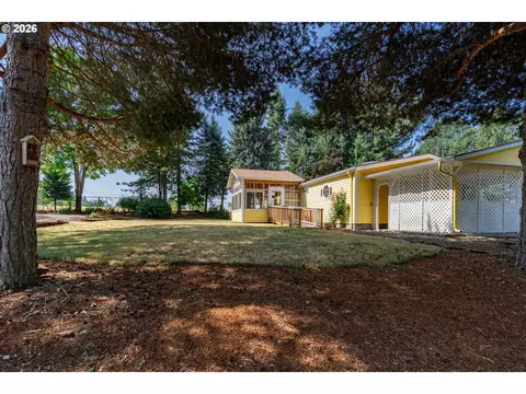 Exterior - 20100 SE Bornstedt Rd, Sandy, OR 97055 photo 3 of 11