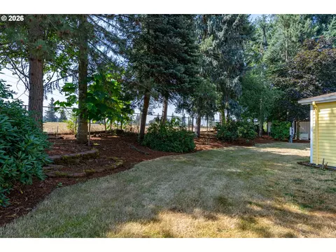 Exterior - 20100 SE Bornstedt Rd, Sandy, OR 97055 photo 5 of 11