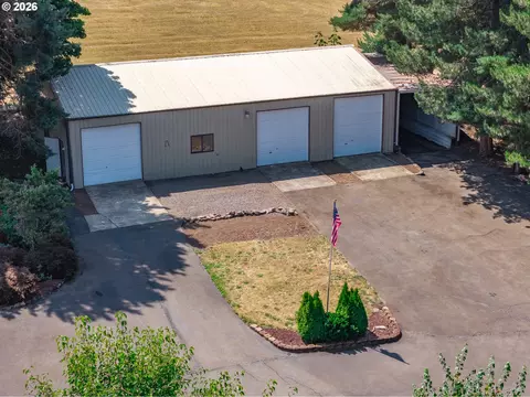 Exterior - 20100 SE Bornstedt Rd, Sandy, OR 97055 photo 10 of 11