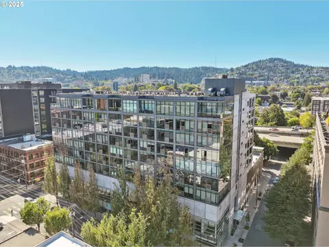 1410 NW Kearney St #621, Portland, OR 97209
