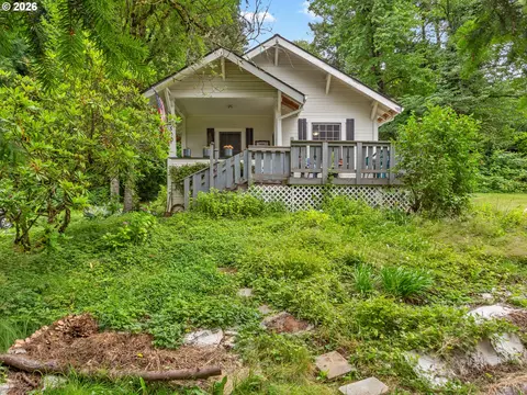 Exterior - 32510 E Bell Rd, Corbett, OR 97019 photo 4 of 21