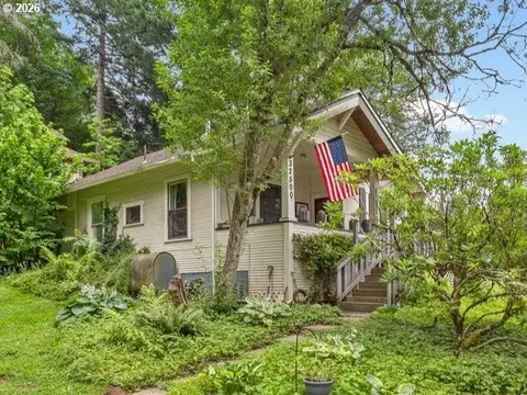 Exterior - 32510 E Bell Rd, Corbett, OR 97019 photo 3 of 21
