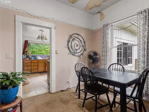 Dining - 32510 E Bell Rd, Corbett, OR 97019 photo 1 of 1