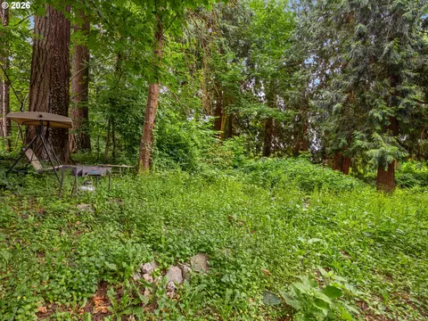 Exterior - 32510 E Bell Rd, Corbett, OR 97019 photo 17 of 21