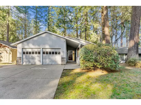 4321 Collins Way, Lake Oswego, OR 97035