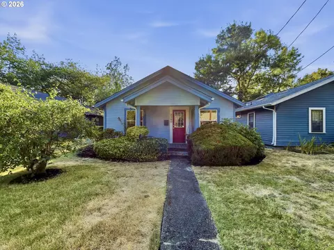 Exterior - 2380 Emerald St, Eugene, OR 97403 photo 6 of 10