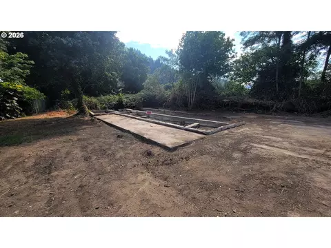 Exterior - Church St, Dillard, OR 97432 photo 3 of 17
