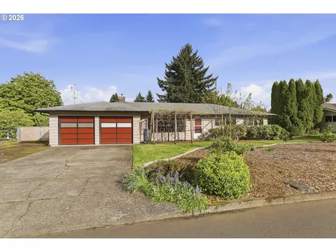 715 Dayton Ave, Vancouver, WA 98664