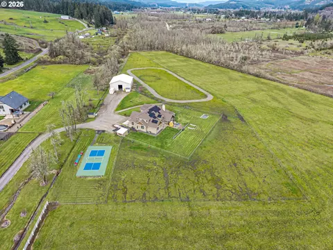 View/Area - 90375 Hill Rd, Springfield, OR 97478 photo 3 of 4