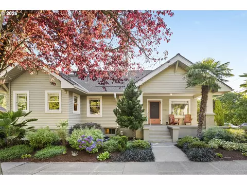2136 SE Grant St, Portland, OR 97214