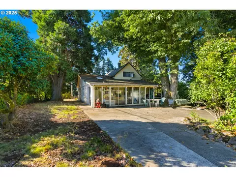 14425 SE 222nd Dr, Damascus, OR 97089
