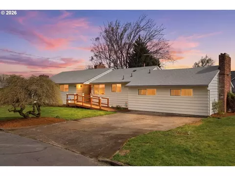 2708 13th Ave, Forest Grove, OR 97116