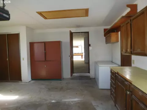 Other - 1536 SW 44th St, Pendleton, OR 97801 photo 7 of 8
